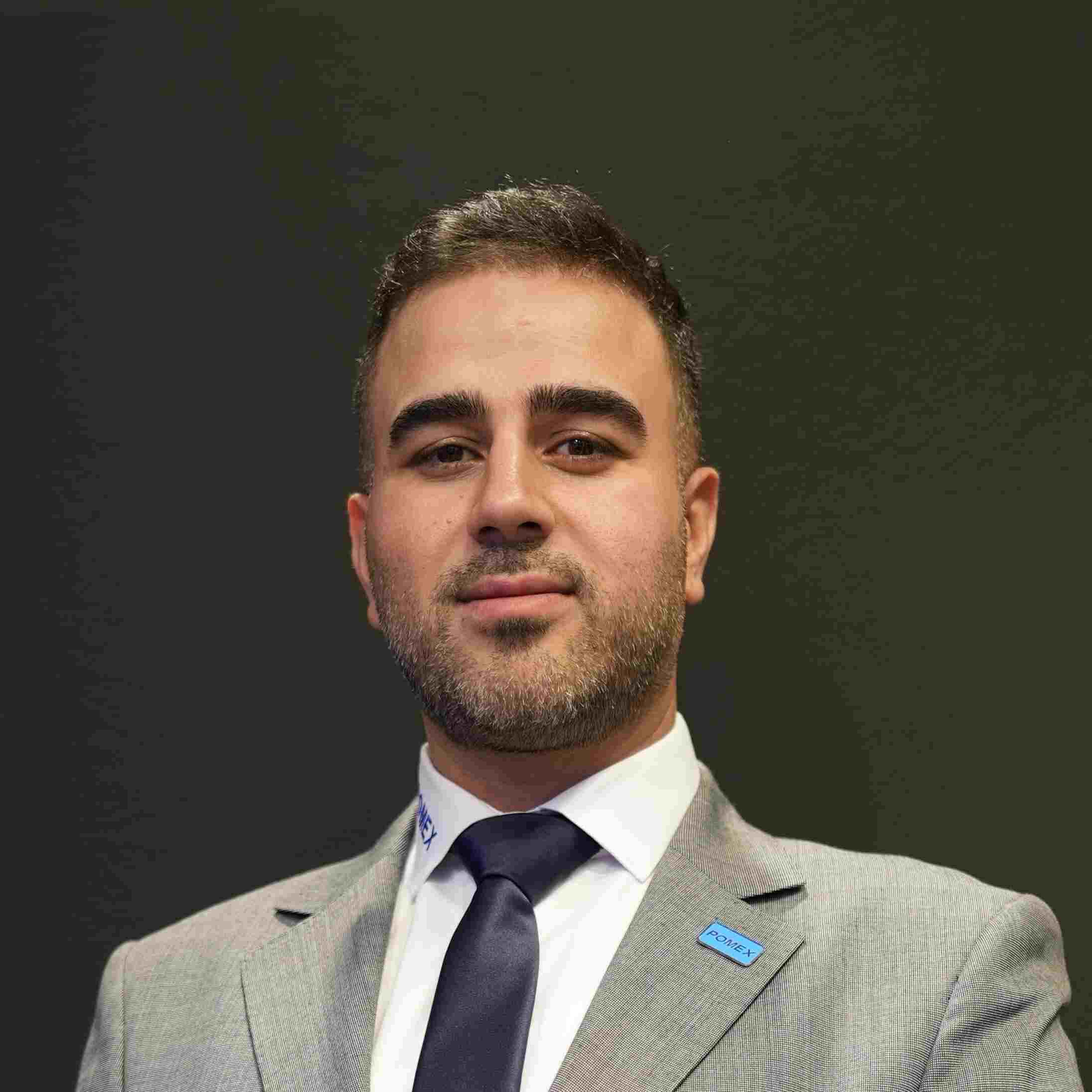 احسان جلیل پور