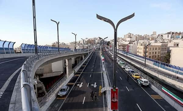 پل طبقاتی صدر